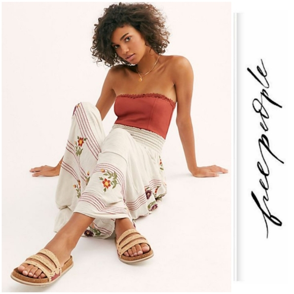 Boho Chic Free People Slide Sandals - Picture 1 of 12